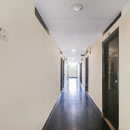 Hotel O Grand Hotel And Lodge Sangareddy Esterno foto