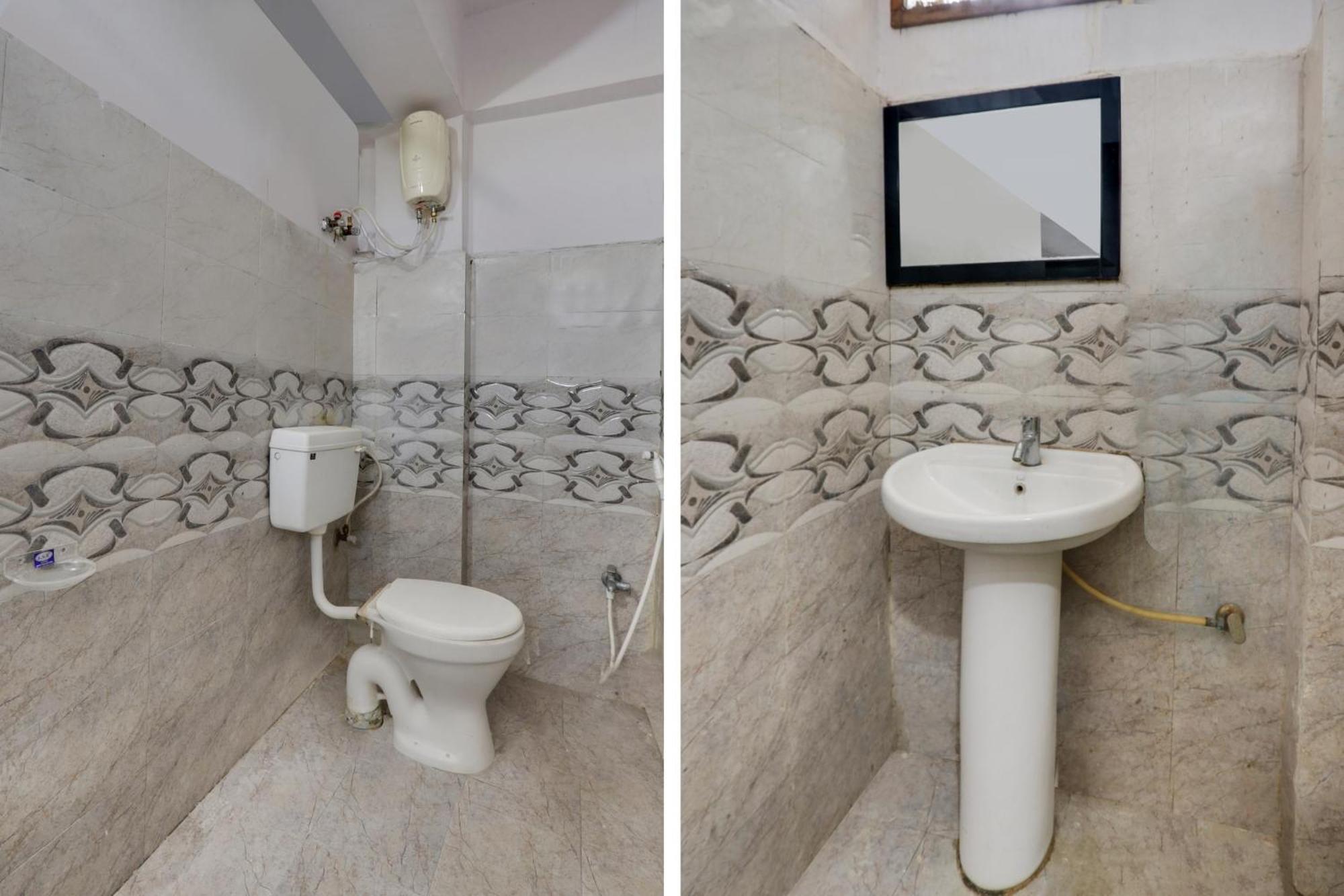 Hotel O Grand Hotel And Lodge Sangareddy Esterno foto
